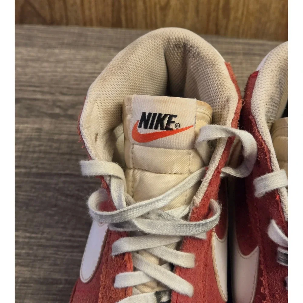 Nike Blazer‎ Mid '77 Shoes Youth Size 6.5Y Womens 8 Red